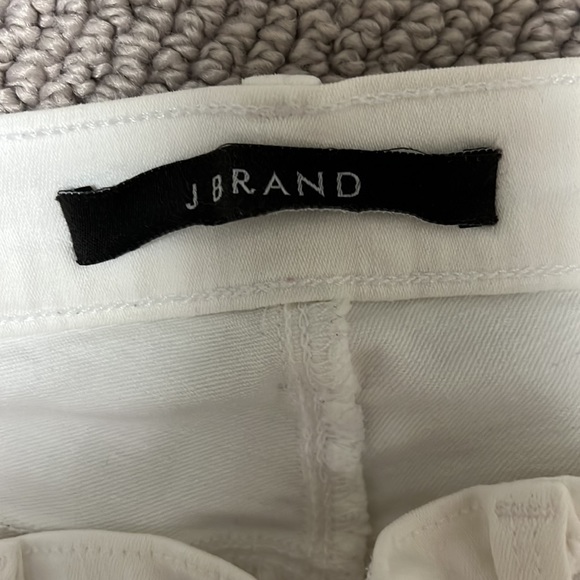White JBrand crop ankle jeans with zipper - Picture 3 of 5